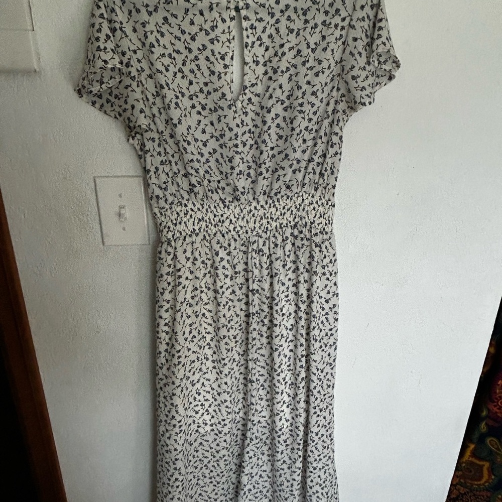 Sienna Sky White and Blue Flutter Sleeve Midi Sundress - Picture 4 of 5